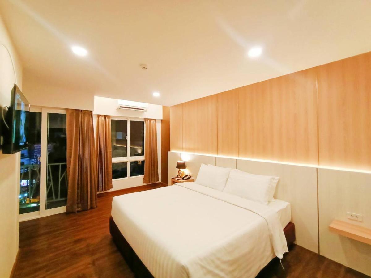 M Casa Hotel Pattaya Nong Prue Экстерьер фото