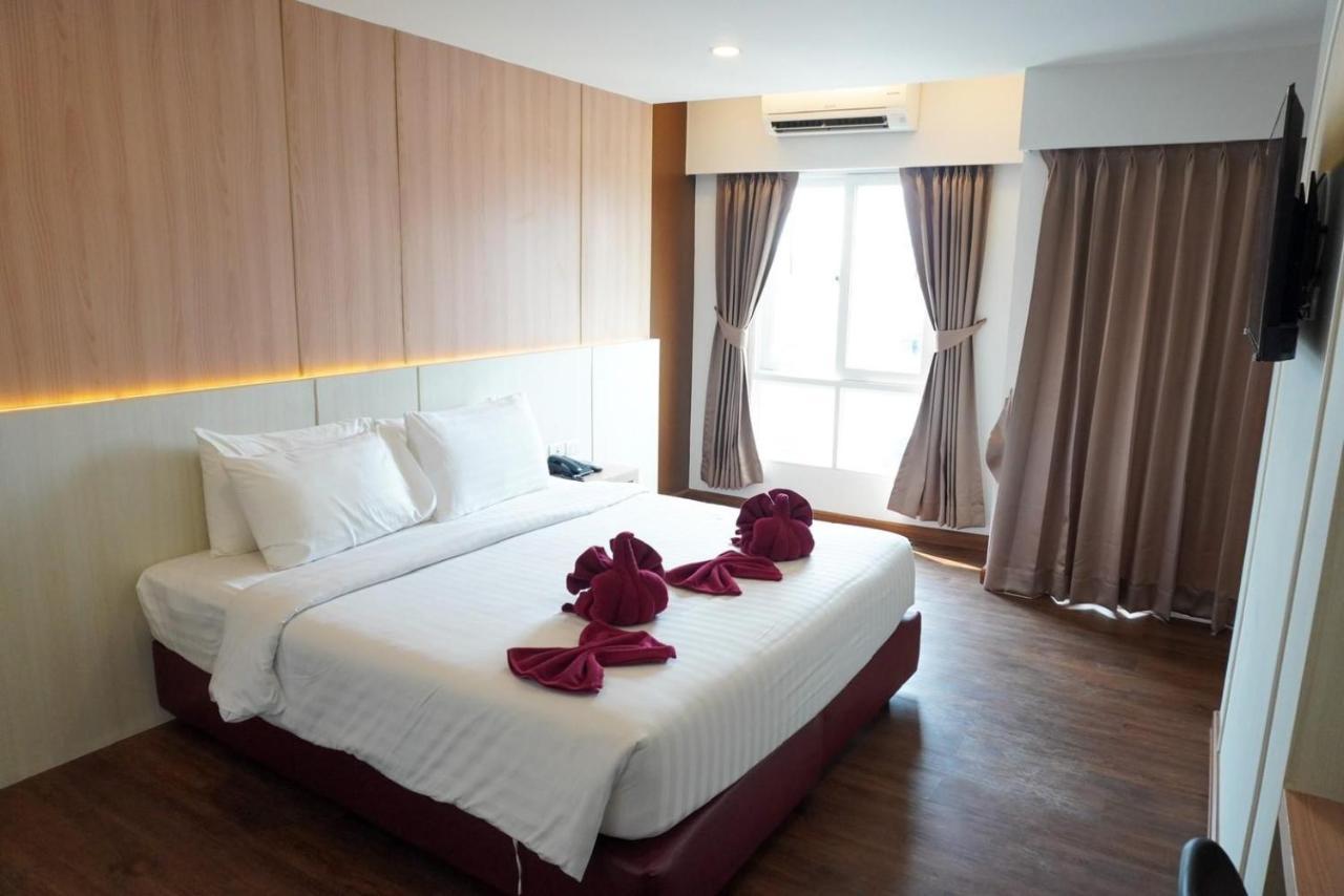 M Casa Hotel Pattaya Nong Prue Экстерьер фото
