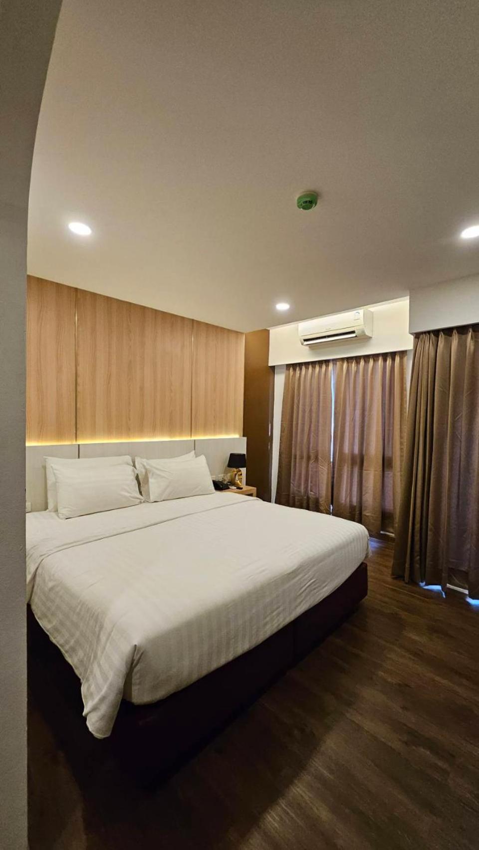 M Casa Hotel Pattaya Nong Prue Экстерьер фото